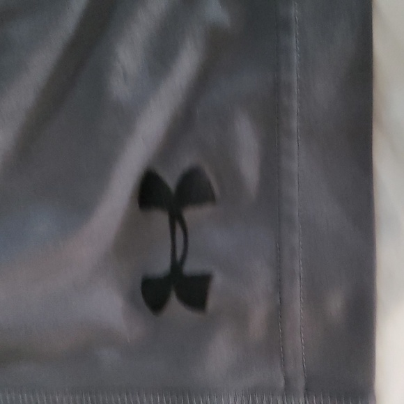 Under Armour med gray - Picture 2 of 5